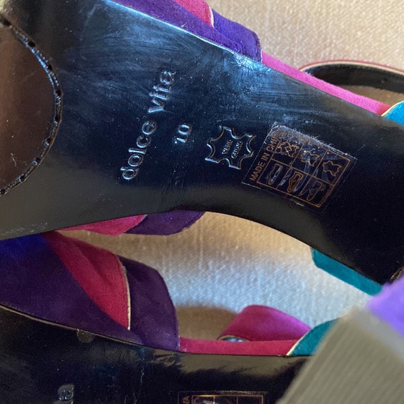 Dolce Vita Purple and Teal Platform Heels - Picture 13 of 13